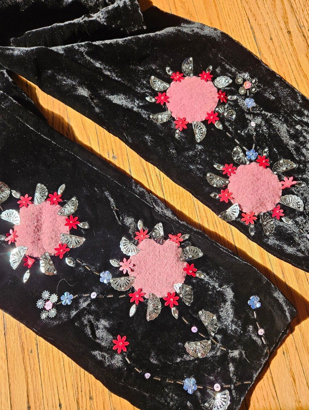 Anna Sui Vintage 2002 Runway Velvet Embroidered Pants - Picture 2 of 12